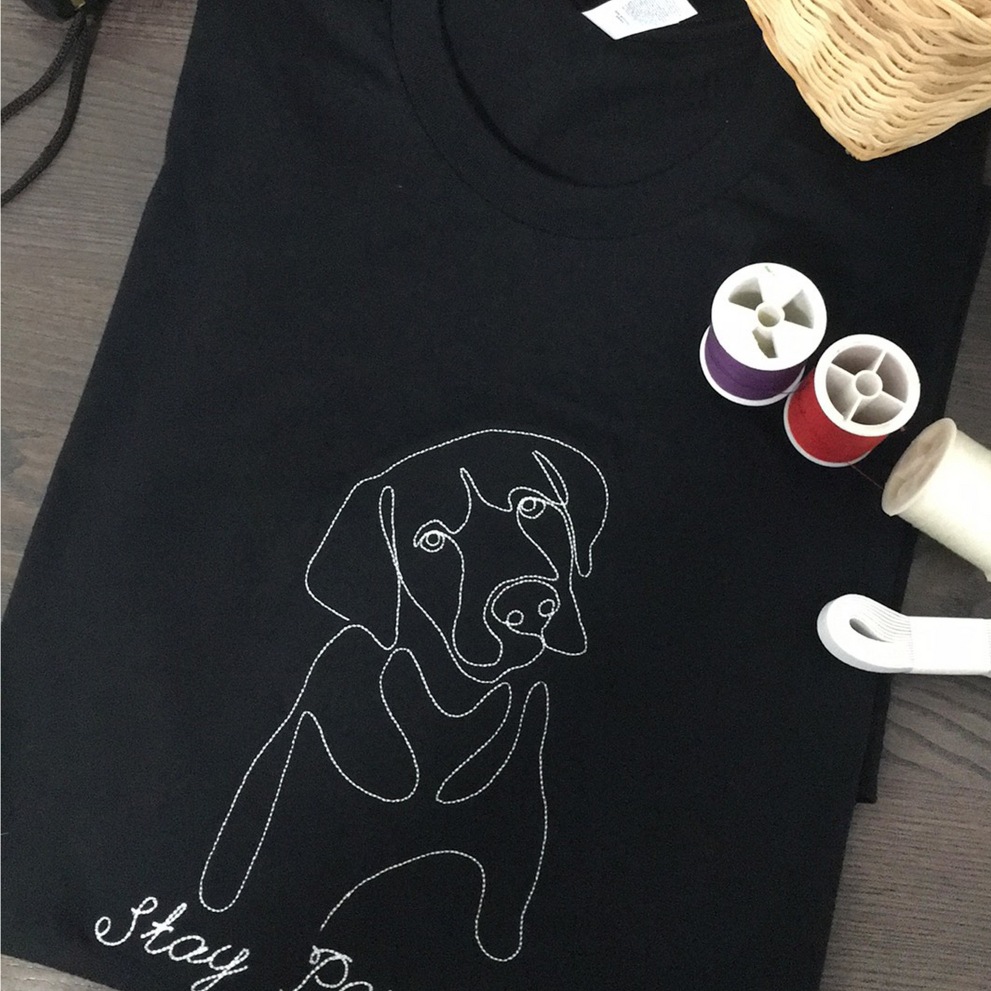 One-line Minimalist Dog Face Labrador Embroidered